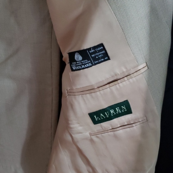 Bundle Shirts & Suits, fits XXL - Picture 3 of 8